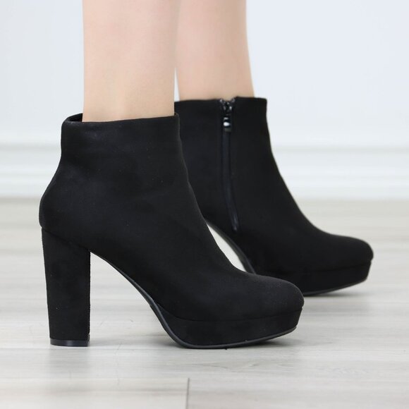 Black Faux Suede Platform High Heel Ankle Boots Zip Up - Picture 3 of 11